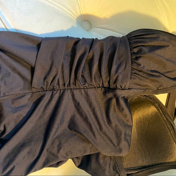 One piece black rushed bathing suit - Picture 7 of 10